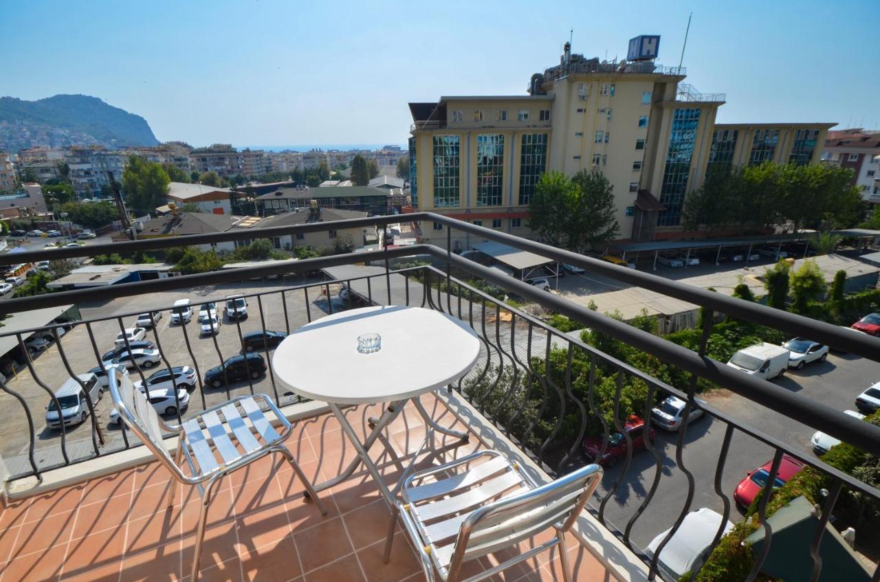 Select Suite & Apart Hotel Alanya Bagian luar foto